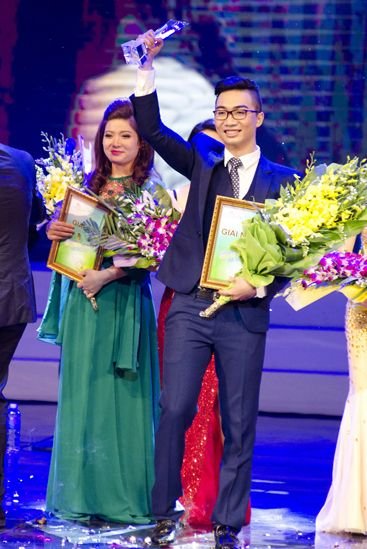 22-year-old boy wins first prize ‘Good voice in Hanoi’
